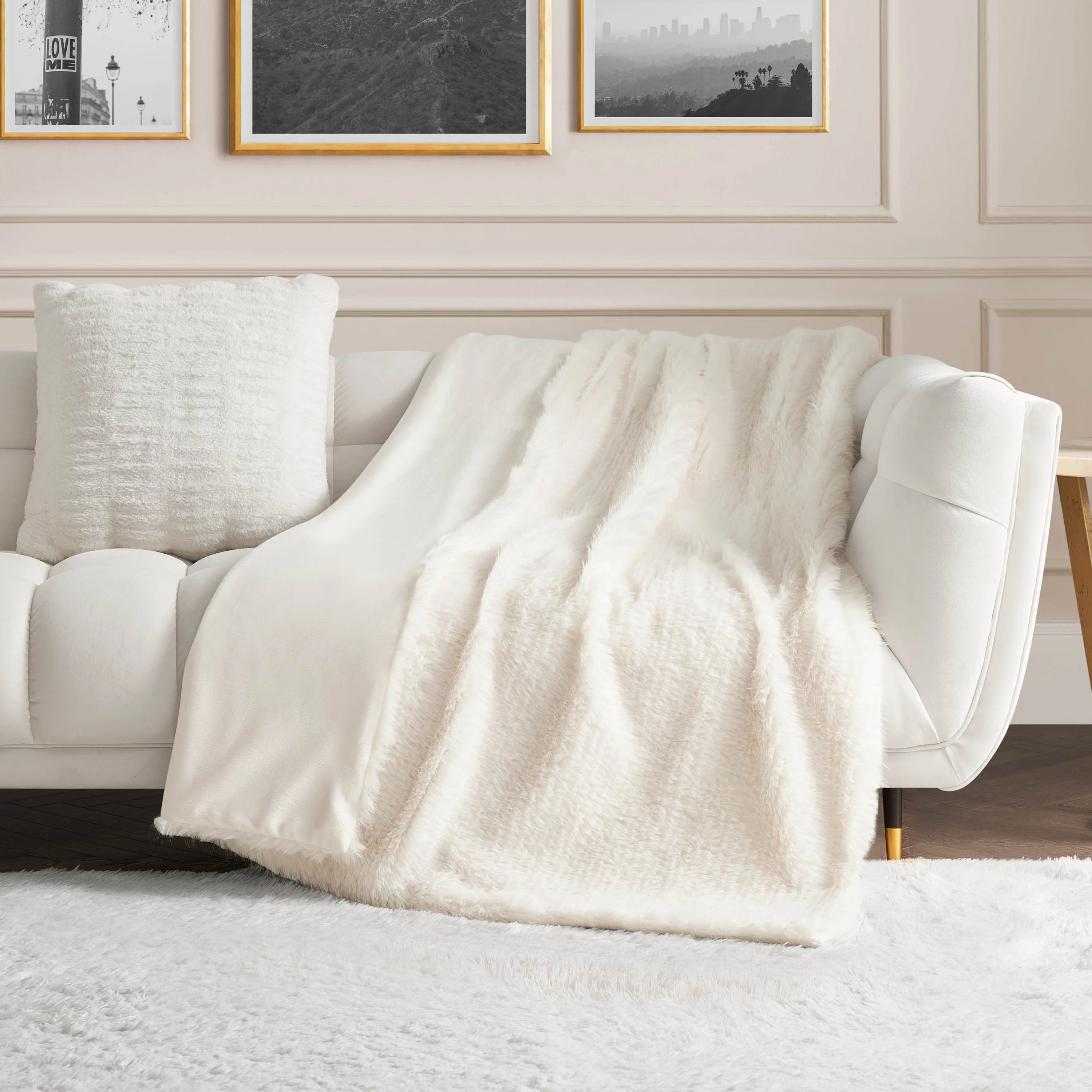 Eyelash Faux Fur Blankets