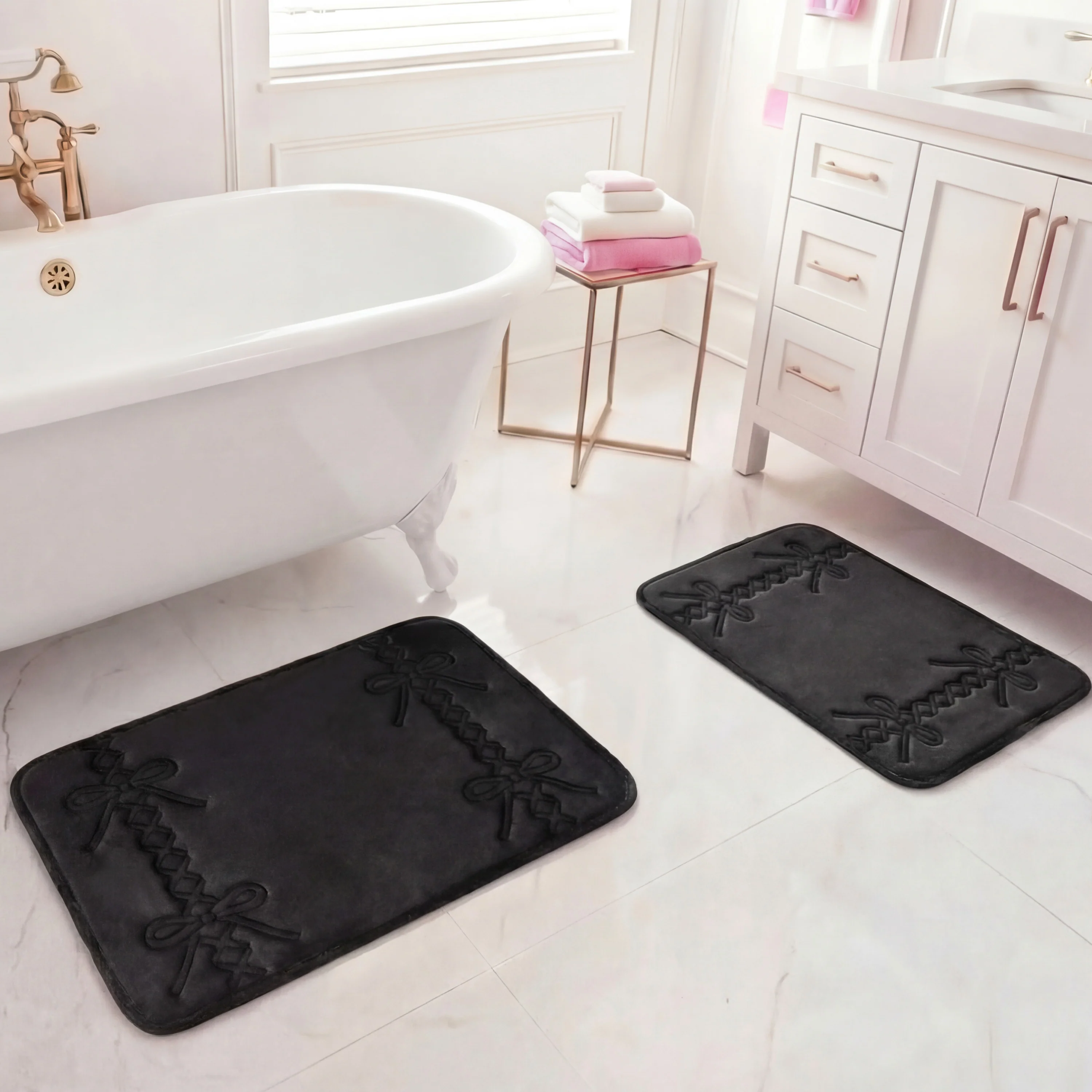 Quilted Memory Foam Bath Mat 2-Piece Set - Image 2