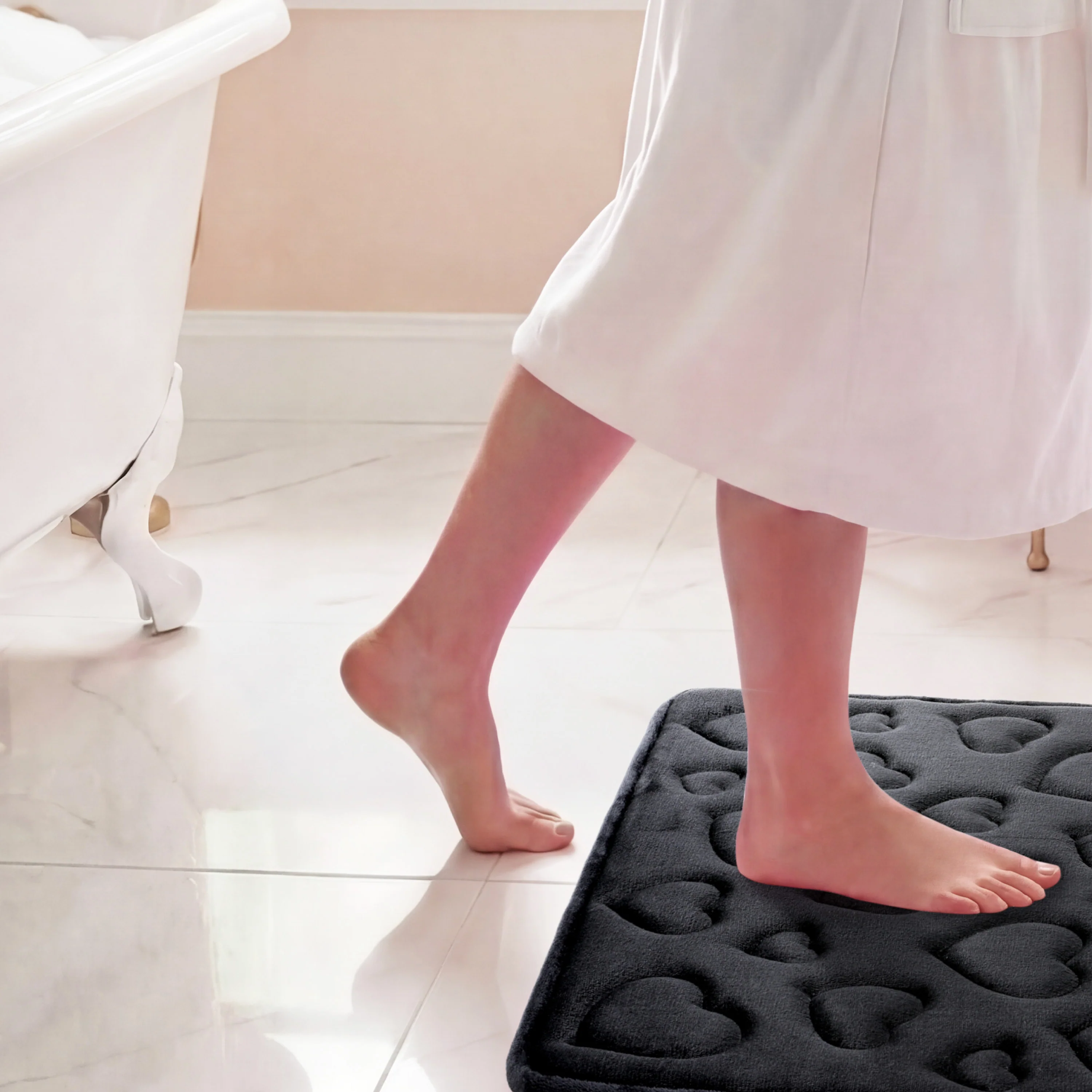 Quilted Memory Foam Bath Mat 2-Piece Set - Image 2